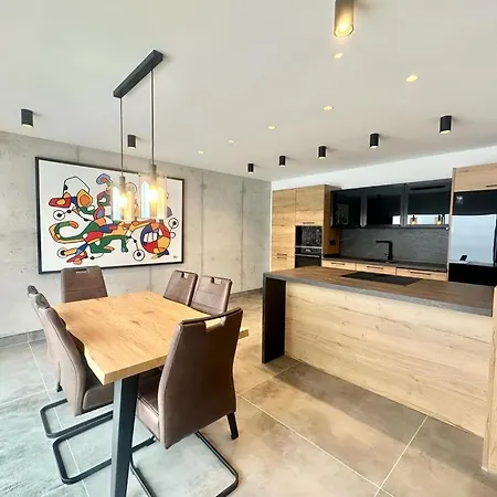 Holiday home Infinity *
